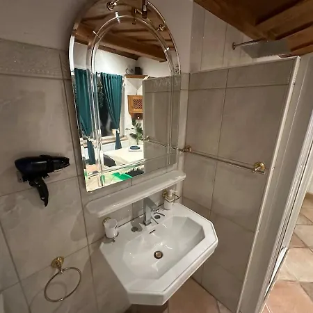 Honor - Oasis Neu Renoviert Apartman *